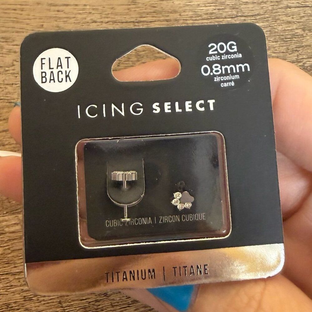 Icing Select 20G 0.8mm titanium flat back earrings paw cubic zirconia